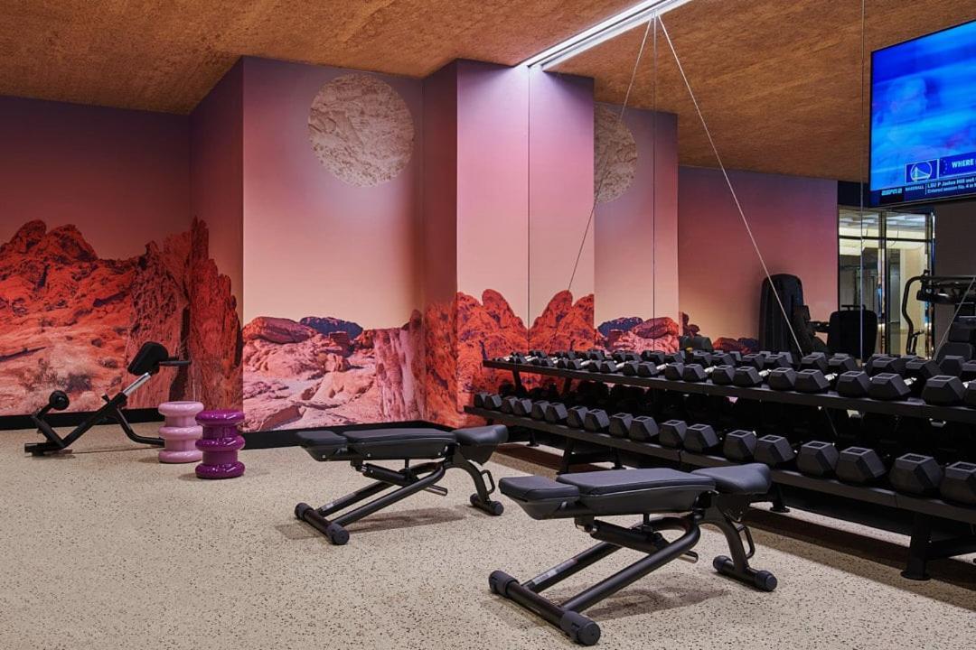 Virgin Hotels Las Vegas By Suiteness Bagian luar foto