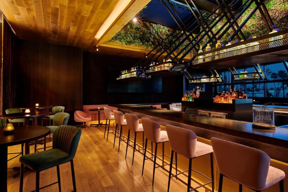 Virgin Hotels Las Vegas By Suiteness Bagian luar foto